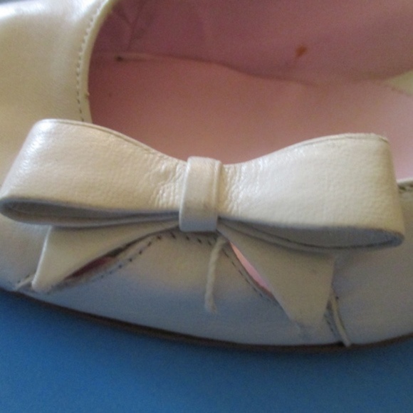 Gianni Bini Cream Mod Squared Pointed Toe Pumps - Picture 2 of 5